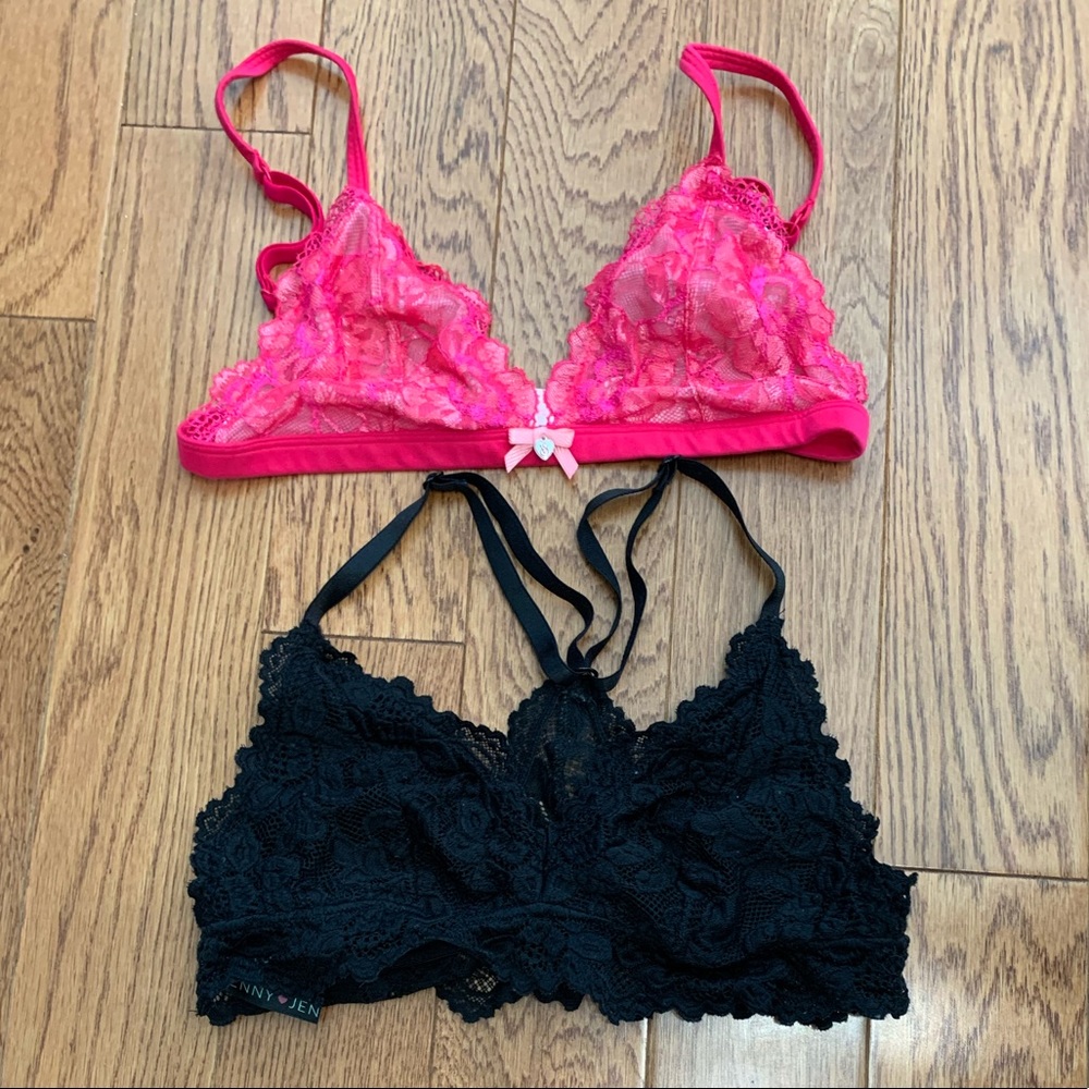 Black and pink bralette set